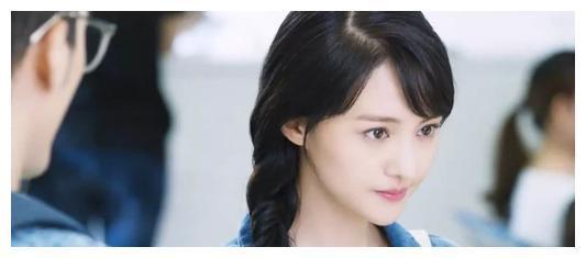 娱乐明星没脑,智商与颜值的较量，谁才是真正的“没脑”代表？